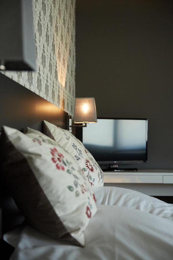Bed and Breakfast Focus Boutique Кортрейк Экстерьер фото